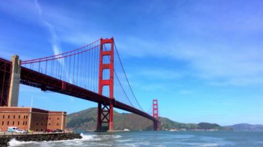 Golden Gate Köprüsü, San Francisco, California, 4K görüntü, yaklaşık Nisan 2017