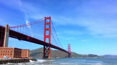 Golden Gate Köprüsü, San Francisco, California, 4K görüntü, yaklaşık Nisan 2017