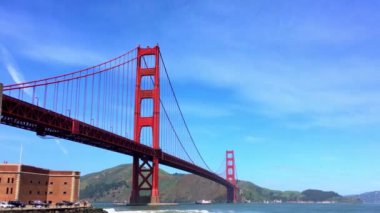 Golden Gate Köprüsü, San Francisco, California, 4K görüntü, yaklaşık Nisan 2017