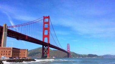 Golden Gate Köprüsü, San Francisco, California, 4K görüntü, yaklaşık Nisan 2017