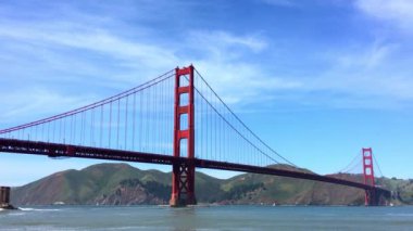 Golden Gate Köprüsü Baker Sahili 'nden gün batımında, San Francisco, Kaliforniya, ABD 