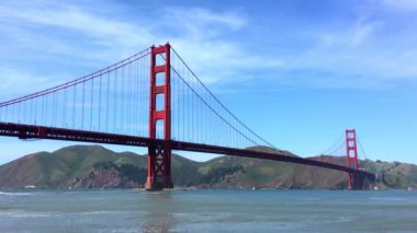 Golden Gate Köprüsü Baker Sahili 'nden gün batımında, San Francisco, Kaliforniya, ABD 