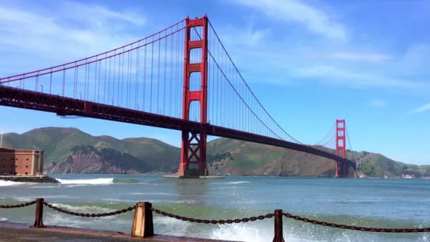 Γέφυρα Golden Gate Όπως Φαίνεται Από Baker Beach Στο Ηλιοβασίλεμα — Αρχείο Βίντεο
