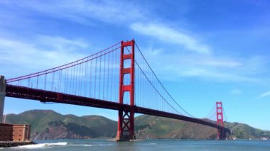 Golden Gate Köprüsü Baker Sahili 'nden gün batımında, San Francisco, Kaliforniya, ABD 