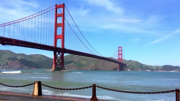 Γέφυρα Golden Gate Όπως Φαίνεται Από Baker Beach Στο Ηλιοβασίλεμα — Αρχείο Βίντεο