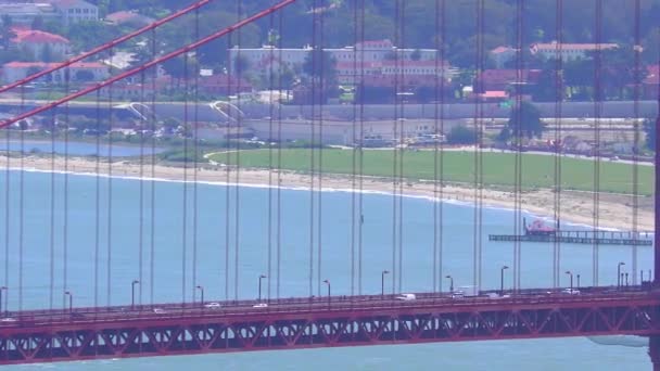 Traffico Sul Ponte Sospeso Che Attraversa Golden Gate Stretto San — Video Stock