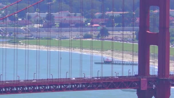 Verkeer Hangbrug Golden Gate Een Mijl Brede Zeestraat Tussen San — Stockvideo