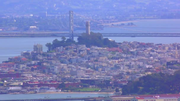 파노라마처럼 보이는 금문교와 캘리포니아주 샌프란시스코 — 비디오