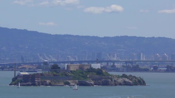 Alcatraz Island Von Treasure Island Aus Gesehen San Francisco Kalifornien — Stockvideo