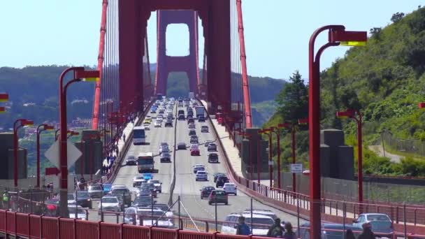 Tráfico Puente Golden Gate San Francisco California Alrededor Abril 2017 — Vídeo de stock
