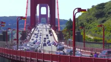 Golden Gate Köprüsü 'nde trafik, San Francisco, California, Usa, yaklaşık Nisan 2017