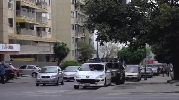 Neidentifikovaní Lidé Blízkosti Stanice Metra Hoyada Centru Caracasu Hlavního Města — Stock video