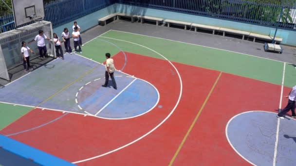 Unbekannte Spielen Einer Öffentlichen Schule Viertel Marques Von Caracas Der — Stockvideo