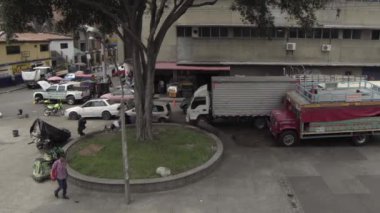 Medellin, Kolombiya 'daki Barrio Triste bölgesinde sokak sahnesi, 2019 Nisan ayı civarı.