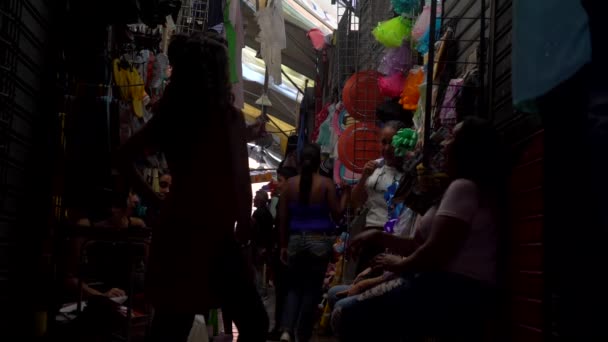 Pessoas Não Identificadas Mercado Guaicaipuro Caracas Capital Venezuela Por Volta — Vídeo de Stock