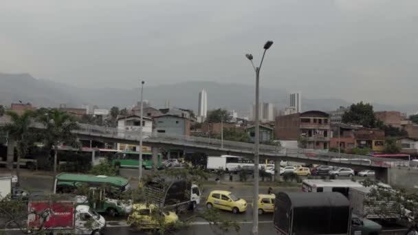 Traffico Stradale Plaza Minorista Medellin Colombia Circa Aprile 2019 — Video Stock