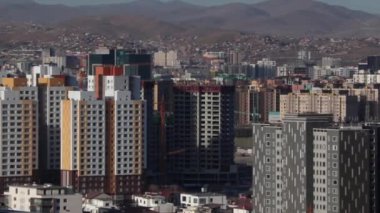 Zaisan Anıtı 'ndan Moğolistan' ın başkenti Ulaanbaatar manzarası, yaklaşık Mart 2019