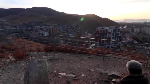 Vista Ulán Bator Capital Mongolia Desde Memorial Zaisan Alrededor Marzo — Vídeos de Stock