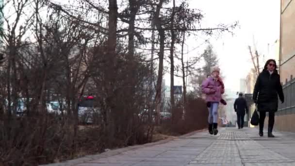 Street Scene Ulaanbaatar Πρωτεύουσα Της Μογγολίας Γύρω Στο Μάρτιο 2019 — Αρχείο Βίντεο