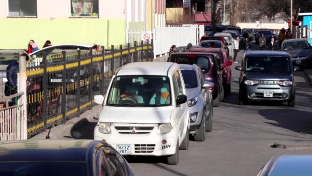 Moğolistan Başkenti Ulaanbaatar Daki Sokak Sahnesi Yaklaşık Mart 2019 — Stok video