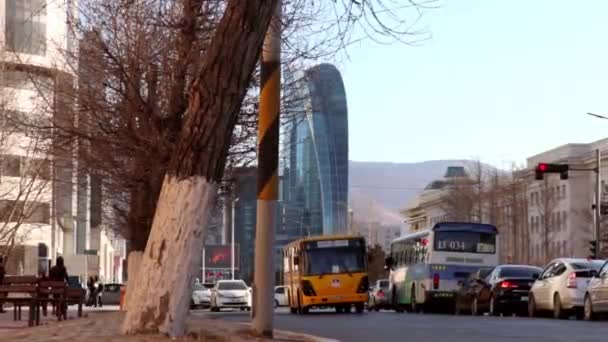 Tráfego Rua Ulaanbaatar Capital Mongólia Por Volta Março 2019 — Vídeo de Stock