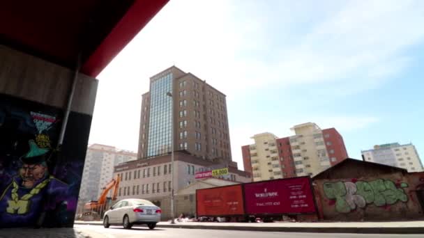 Tráfego Rua Ulaanbaatar Capital Mongólia Por Volta Março 2019 — Vídeo de Stock