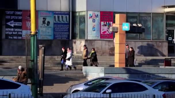 Tráfego Rua Ulaanbaatar Capital Mongólia Por Volta Março 2019 — Vídeo de Stock