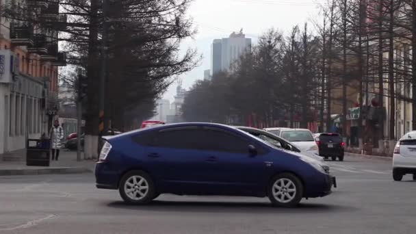 Straatverkeer Ulaanbaatar Hoofdstad Van Mongolië Circa Maart 2019 — Stockvideo