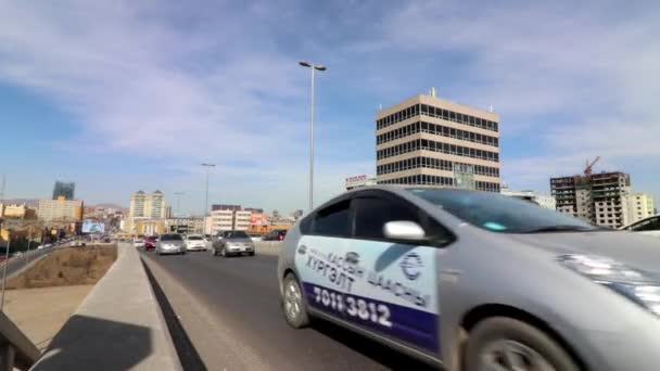 Traffico Stradale Ulaanbaatar Capitale Della Mongolia Circa Marzo 2019 — Video Stock
