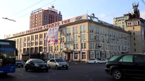 Street Traffic Ulaanbaatar Capital Mongolia Circa March 2019 — Stock Video