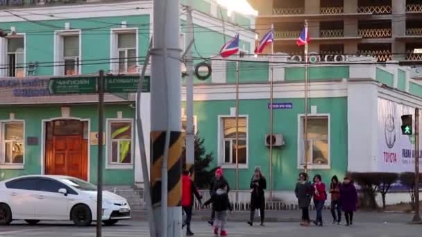 Azonosítatlan Emberek Utcán Ulaanbaatar Belvárosában Mongólia Fővárosában 2019 Március — Stock videók
