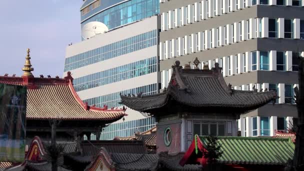 Templo Choijin Lama Entre Edifícios Modernos Ulaanbaatar Capital Mongólia Por — Vídeo de Stock