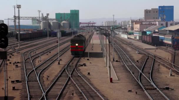 Järnvägsstation Ulaanbaatar Mongoliets Huvudstad Mars 2019 Sett Utifrån Bro — Stockvideo