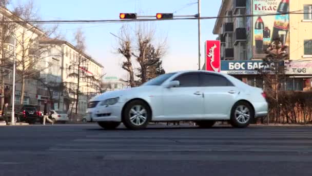 Straßenverkehr Ulaanbaatar Der Hauptstadt Der Mongolei März 2019 — Stockvideo