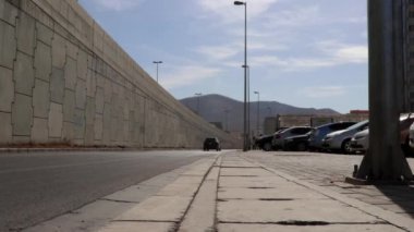 Moğolistan 'ın başkenti Ulaanbaatar' da sokak trafiği, yaklaşık Mart 2019