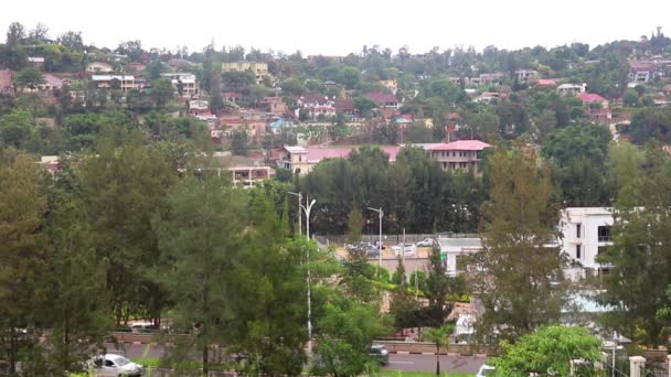 2019年3月前后 卢旺达首都基加利Kimihurura区的景观 — 图库视频影像