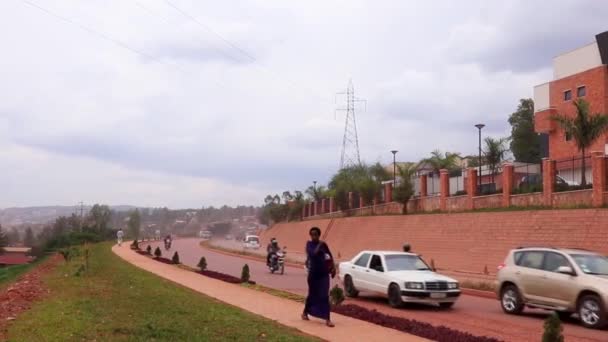 Tráfego Rodoviário Estrada União Africana Kanogo Road Kigali Capital Ruanda — Vídeo de Stock