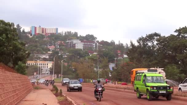 Tráfego Rodoviário Estrada União Africana Kanogo Road Kigali Capital Ruanda — Vídeo de Stock