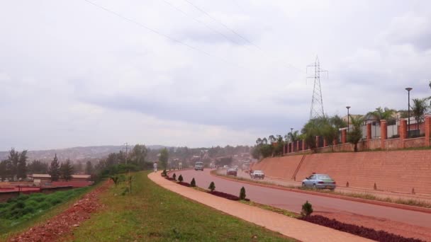 Tráfego Rodoviário Estrada União Africana Kanogo Road Kigali Capital Ruanda — Vídeo de Stock