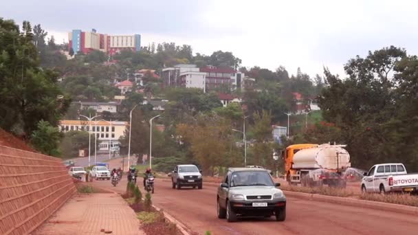 Tráfico Por Carretera Carretera Unión Africana Kanogo Road Kigali Capital — Vídeo de stock