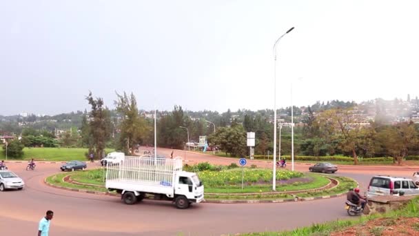 Ruch Drogowy Drodze Unii Afrykańskiej Lub Kanogo Road Kigali Stolicy — Wideo stockowe