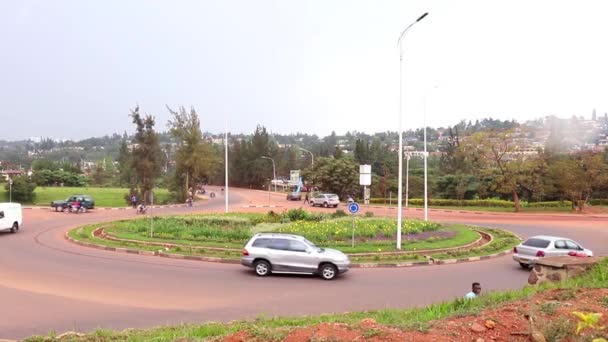 Lalu Lintas Jalan Jalan Union Afrika Atau Jalan Kanogo Kigali — Stok Video