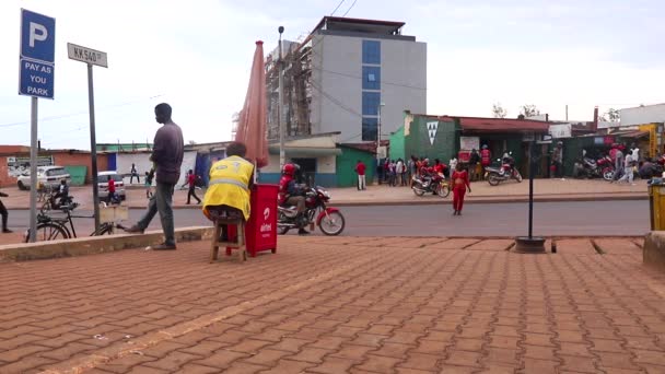 Azonosítatlan Személyek Kicukiro Piacon Kigaliban Ruandában 2019 Márciusában — Stock videók