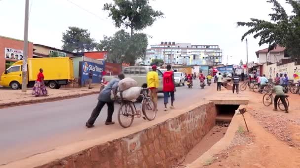 Unidentified People Kicukiro Market Kigali Rwanda March 2019 — Stock Video