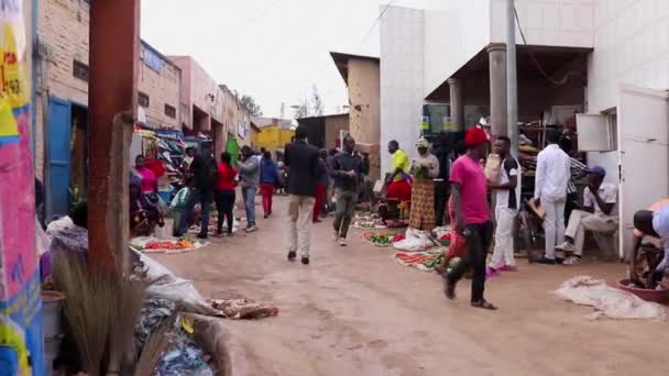 Oameni Neidentificați Piața Kicukiro Din Kigali Rwanda Martie 2019 — Videoclip de stoc
