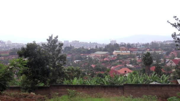 大约2019年3月 从东非Nyanza山俯瞰卢旺达首都基加利 — 图库视频影像