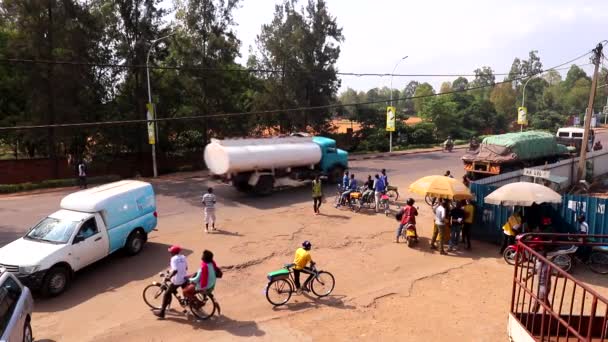 Wegverkeer Nyanza Road Het District Kicukiro Van Kigali Hoofdstad Van — Stockvideo