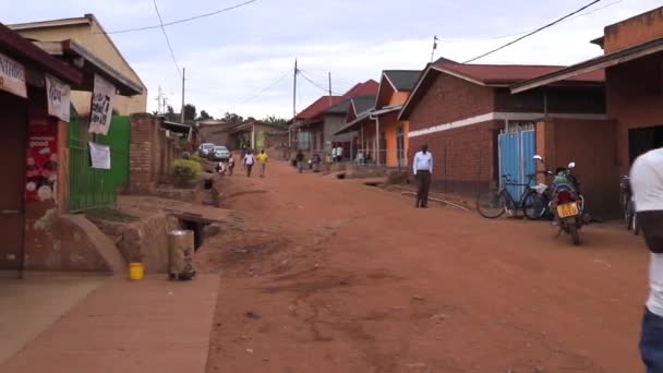 Pessoas Edifícios Não Identificados Distrito Kicukiro Kigali Capital Ruanda África — Vídeo de Stock