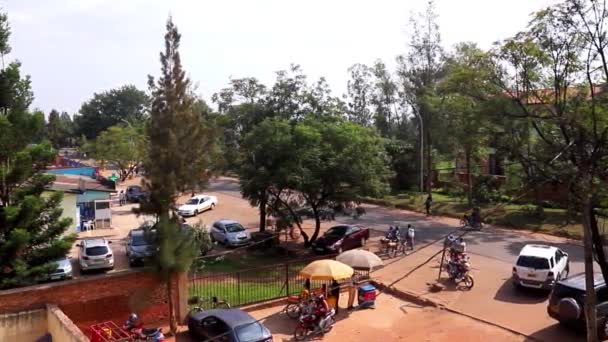 Tráfico Por Carretera Distrito Kicukiro Kigali Capital Ruanda África Oriental — Vídeo de stock