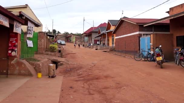 Wegverkeer Het Kicukiro District Kigali Hoofdstad Van Rwanda Oost Afrika — Stockvideo